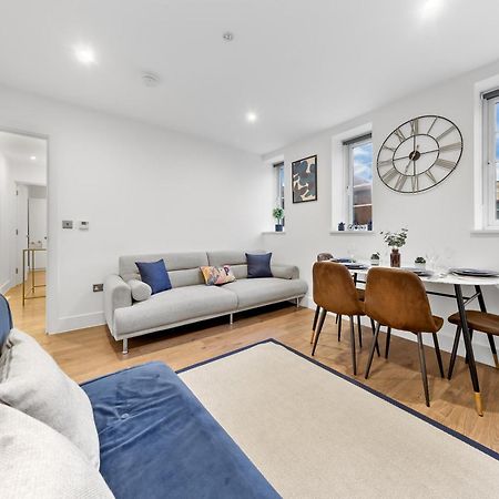 Central London Two Bedroom Serviced Apartment - Nine Elms Luxury Stay - Vauxhall & Westminster Dış mekan fotoğraf