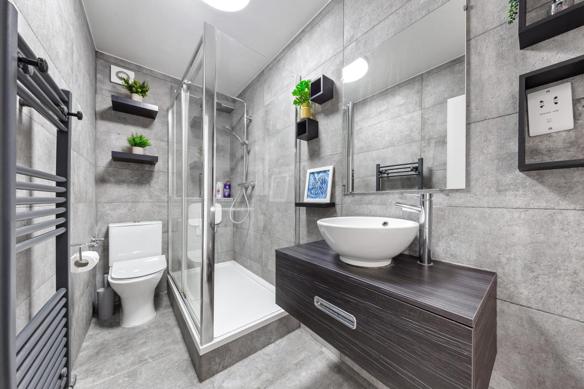 Central London Two Bedroom Serviced Apartment - Nine Elms Luxury Stay - Vauxhall & Westminster Dış mekan fotoğraf