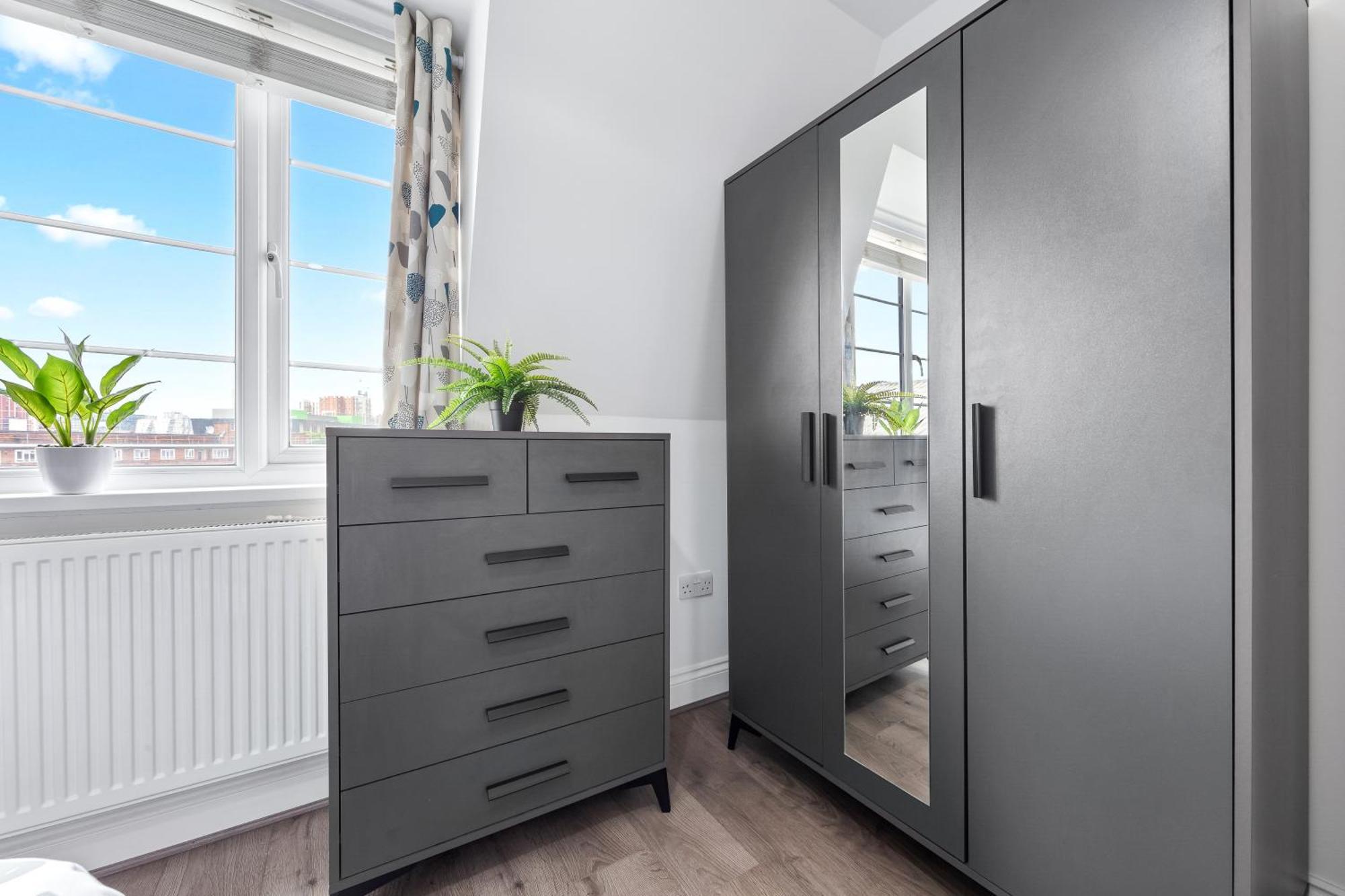 Central London Two Bedroom Serviced Apartment - Nine Elms Luxury Stay - Vauxhall & Westminster Dış mekan fotoğraf
