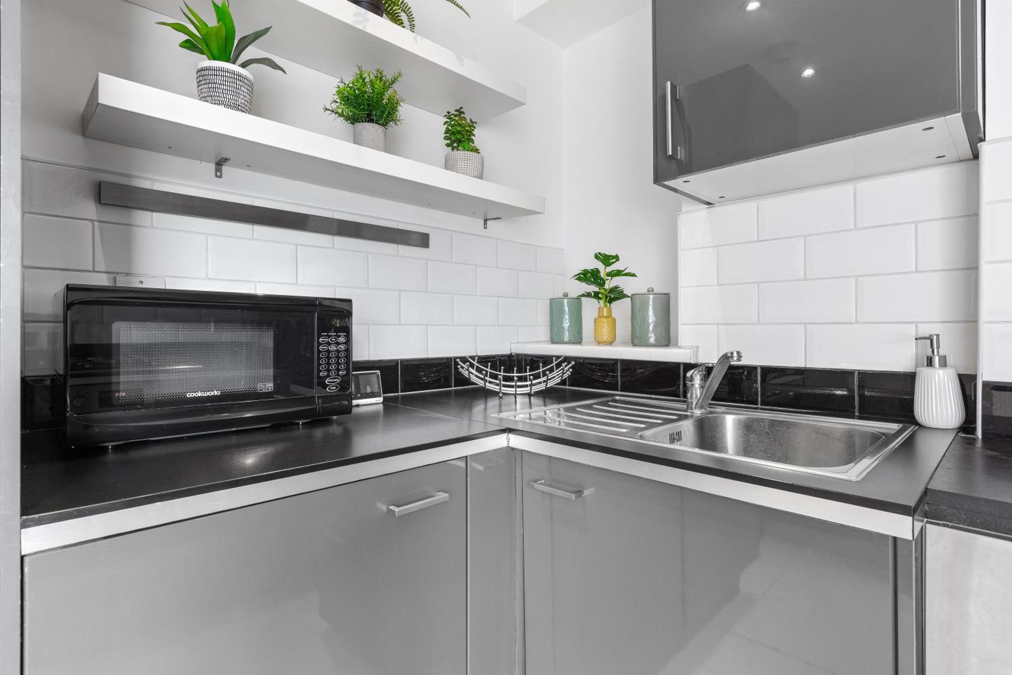 Central London Two Bedroom Serviced Apartment - Nine Elms Luxury Stay - Vauxhall & Westminster Dış mekan fotoğraf