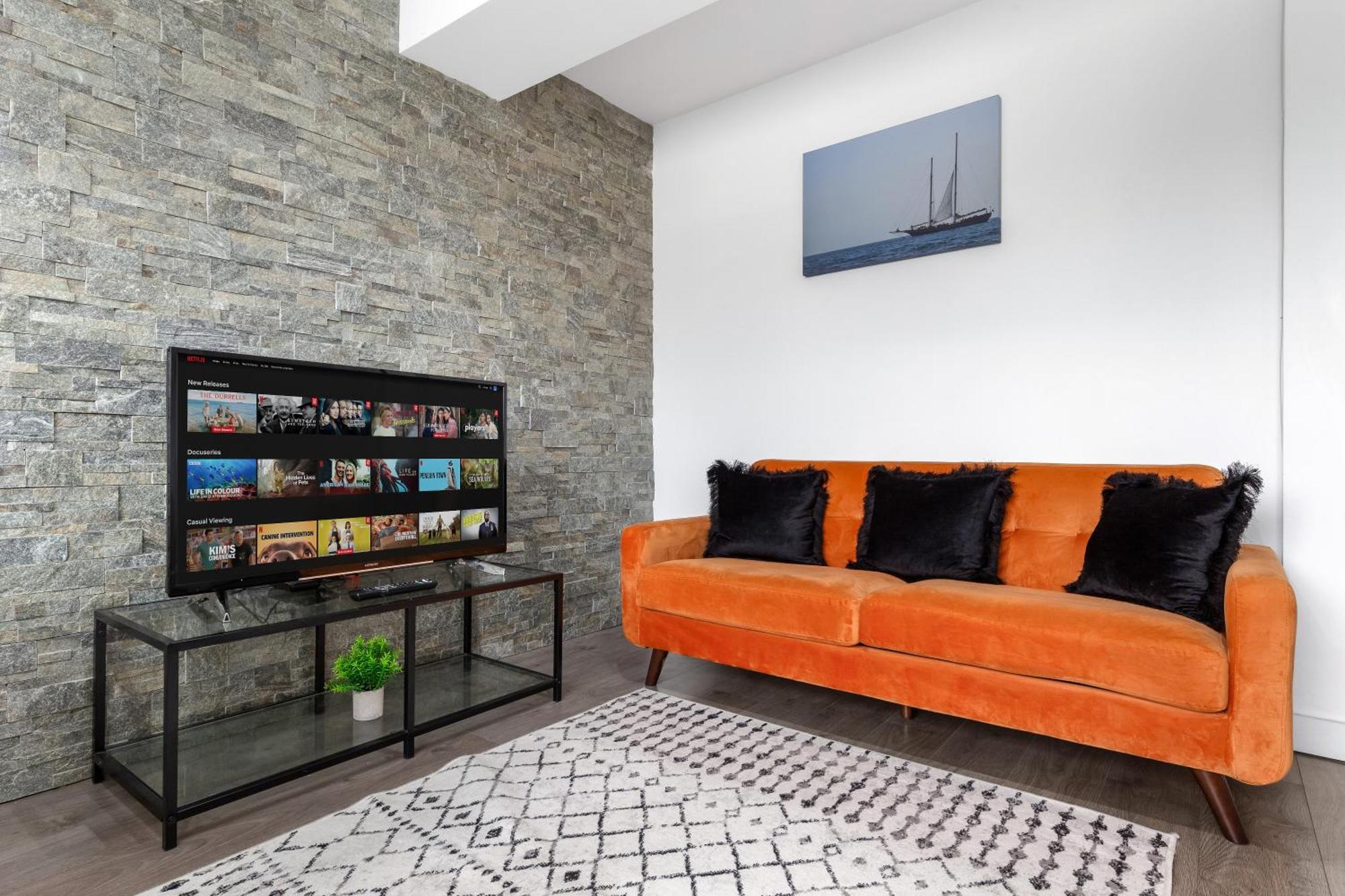 Central London Two Bedroom Serviced Apartment - Nine Elms Luxury Stay - Vauxhall & Westminster Dış mekan fotoğraf